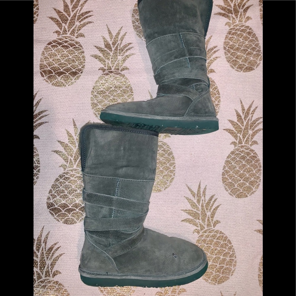 Lamo Boots SZ 7